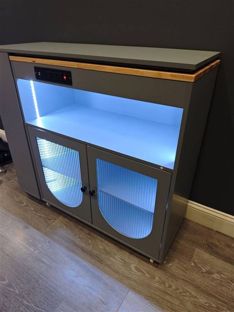 Cabinet with LED lighting